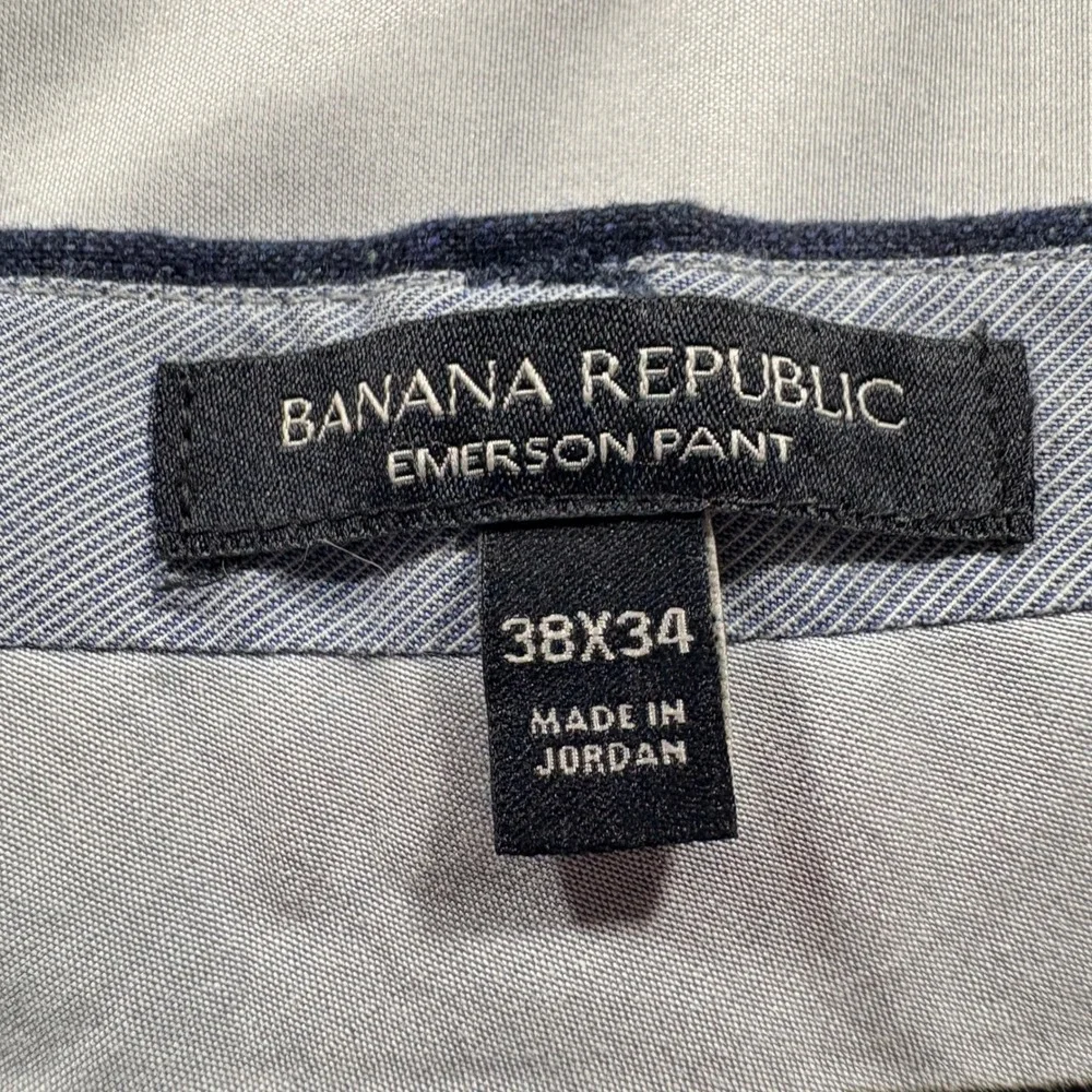 Banana Republic these banana